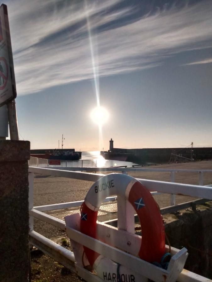 Marine Hotel バッキー エクステリア 写真